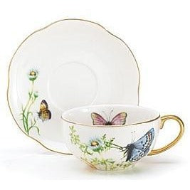 <h1>Butterfly Grace Teacup Saucer Gift Set - 8oz</h1>